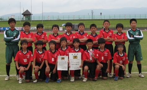 三条サッカースポーツ少年団 六年生